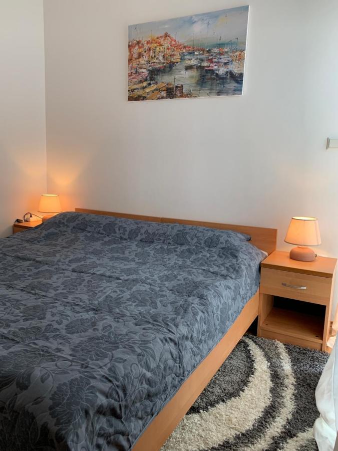 Apartments Mat 诺瓦利娅 外观 照片